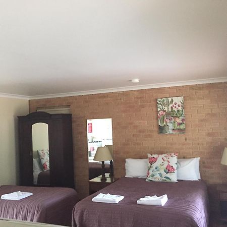 Travellers Rest Motel Mundaring Buitenkant foto