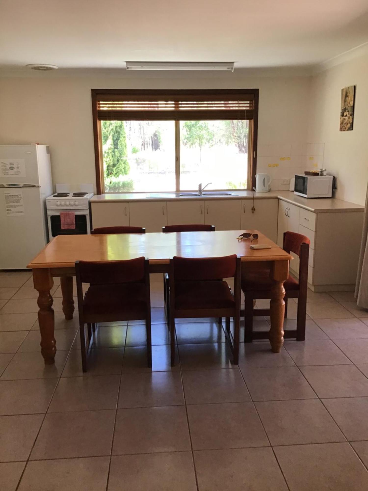 Travellers Rest Motel Mundaring Buitenkant foto