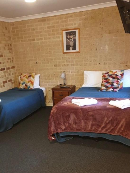 Travellers Rest Motel Mundaring Buitenkant foto