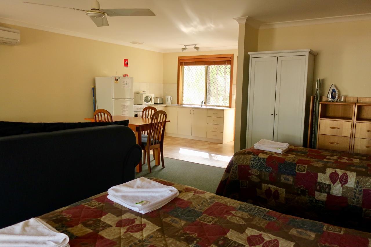 Travellers Rest Motel Mundaring Buitenkant foto